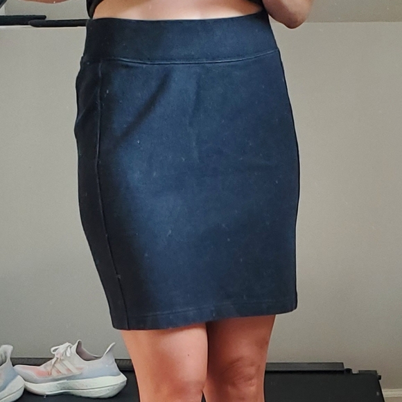 GAP FADED BLACK COTTON SWEATSHIRT MINI SKIRT. - Picture 1 of 7